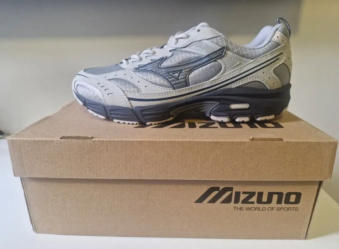 Mizuno MXR Sportstyle Branco/Marinho — Tam. 37